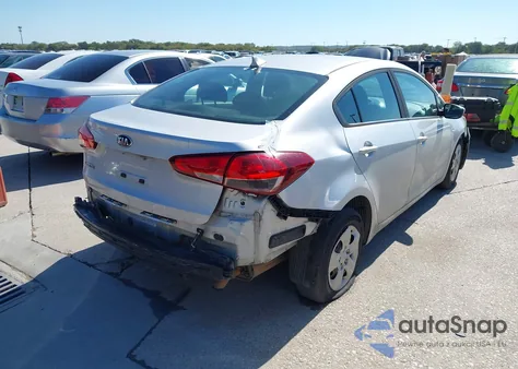 2017 Kia Forte Lx z USA, uszkodzony, nr VIN 3KPFK4A79HE087424